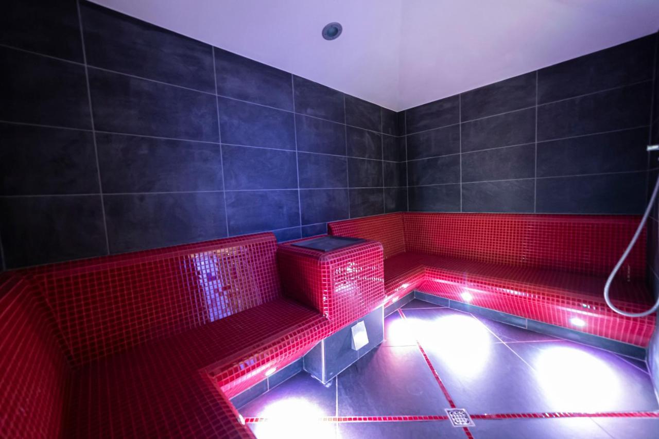 Hotel Garni Paradisi - Wellness & Spa เมซซาโน ภายนอก รูปภาพ