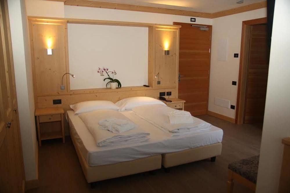 Hotel Garni Paradisi - Wellness & Spa เมซซาโน ภายนอก รูปภาพ